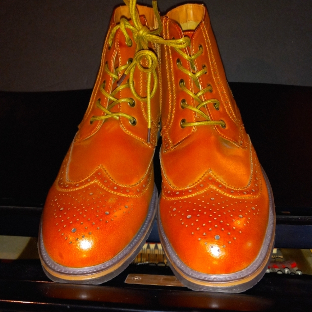 New ROBERT DAVID mens Boots, LEON model, 11.5m